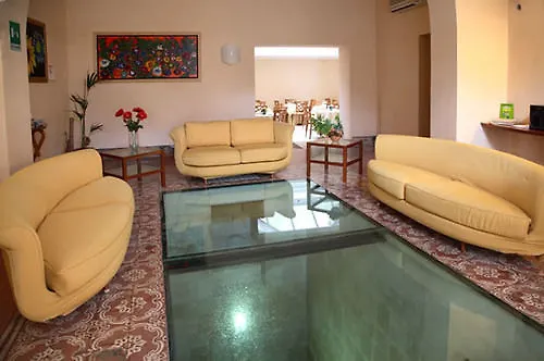 Hotel Gran Bretagna Ortigia Сиракузы 3*,